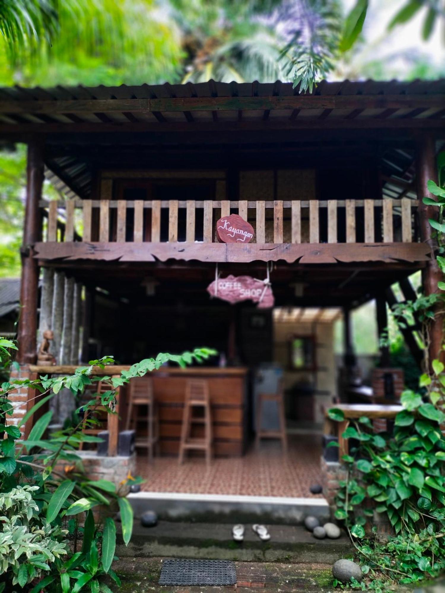 Bale Jukung Bed & Breakfast Tanjung  Exterior photo